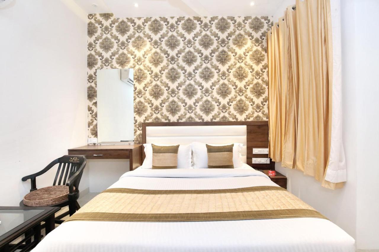 โอโย 11680 โฮเต็ล แกรนด์ สตาร์ Hotel อัมริตสา ภายนอก รูปภาพ